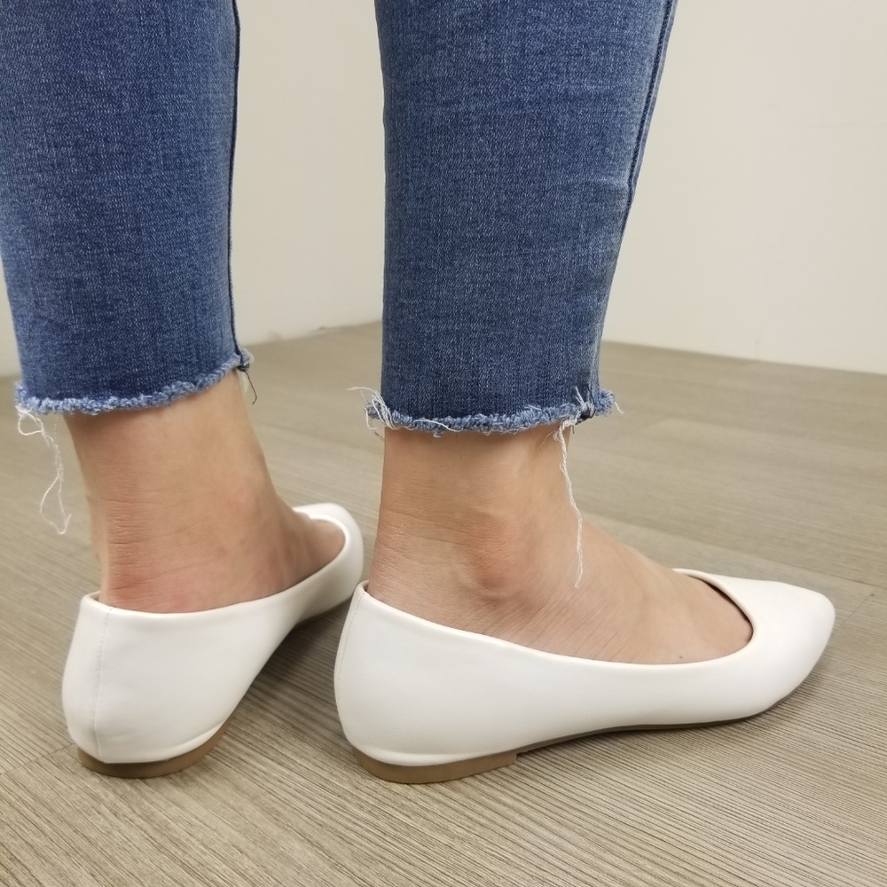 Faux Leather White Pointy Toe Flat Shoes - Picture 5 of 8